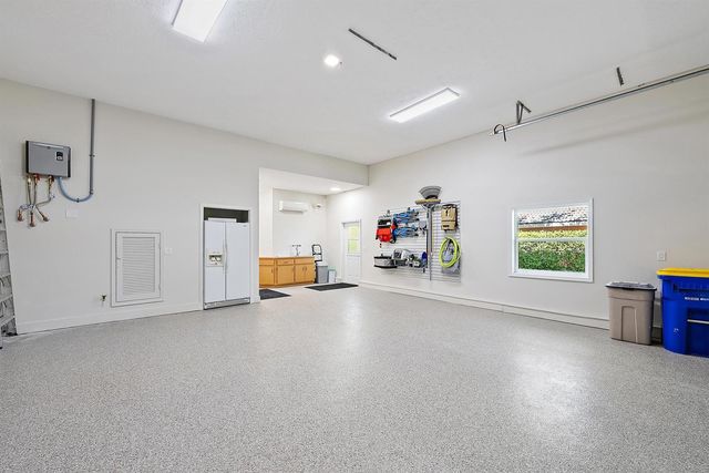 19 Island Road, Sewalls Point, FL 34996