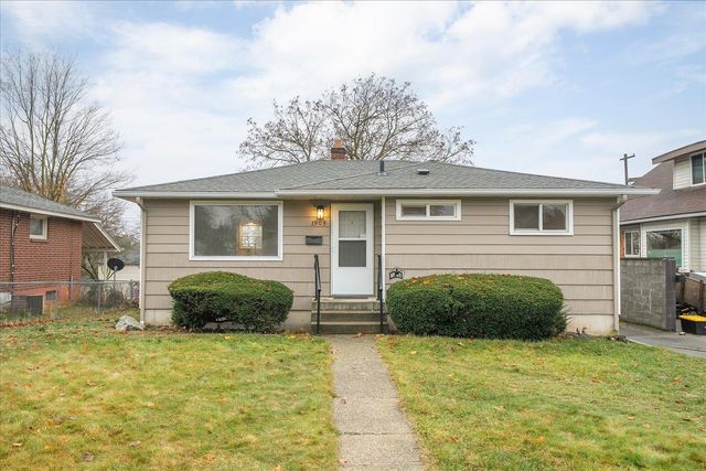 1503 W Glass Ave, Spokane, WA 99205