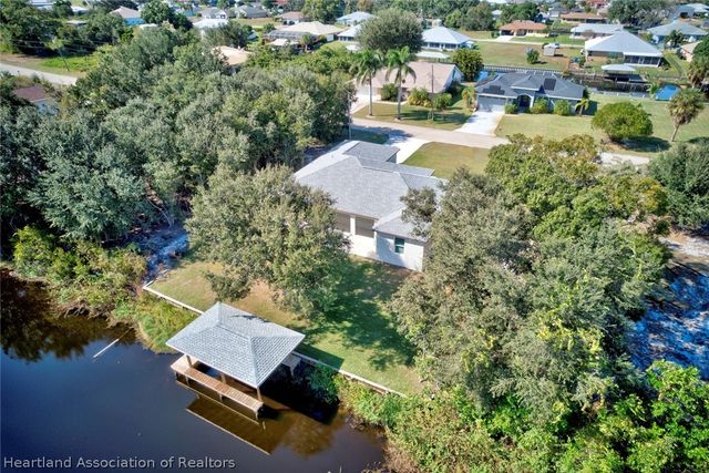 159 Bougainvillea Street NE, Lake Placid, FL 33852