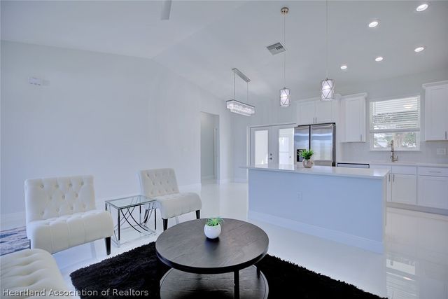 159 Bougainvillea Street NE, Lake Placid, FL 33852