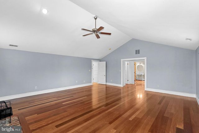 15625 BRITENBUSH CT, Waterford, VA 20197