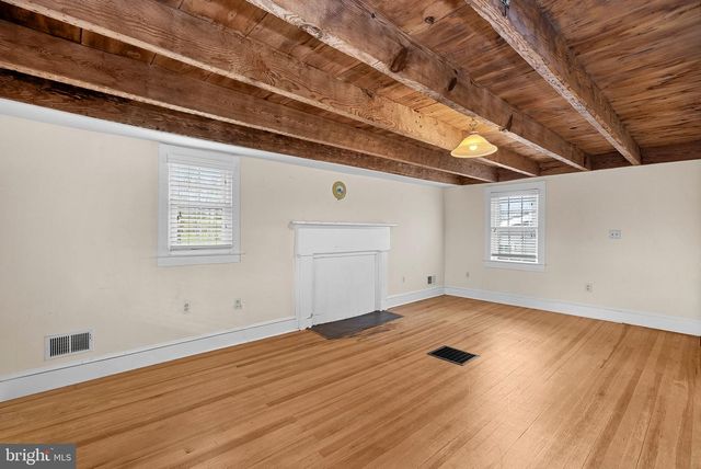 15625 BRITENBUSH CT, Waterford, VA 20197