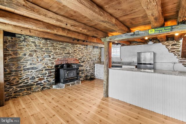 15625 BRITENBUSH CT, Waterford, VA 20197