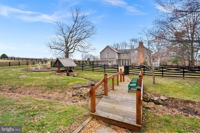 15625 BRITENBUSH CT, Waterford, VA 20197