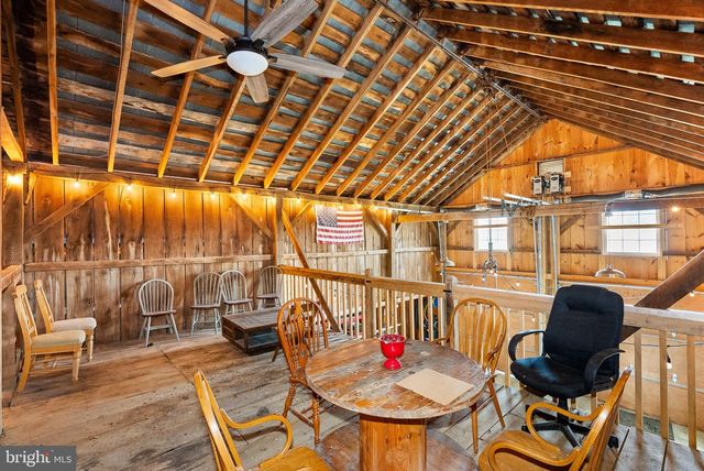 15625 BRITENBUSH CT, Waterford, VA 20197