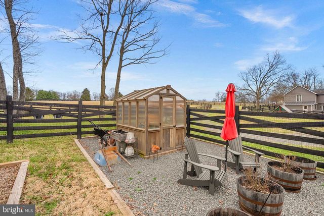 15625 BRITENBUSH CT, Waterford, VA 20197