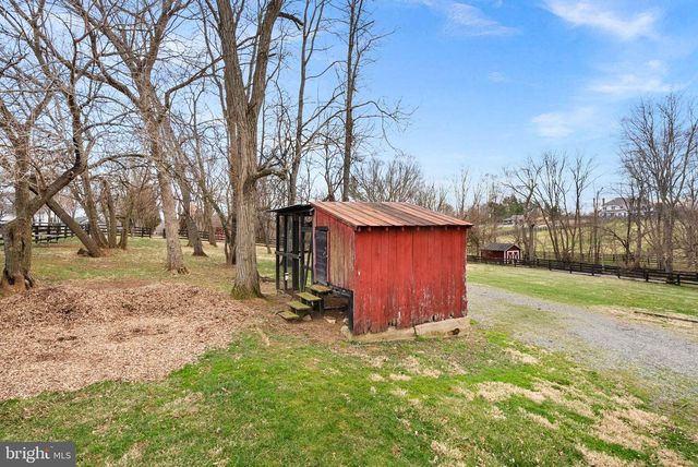 15625 BRITENBUSH CT, Waterford, VA 20197