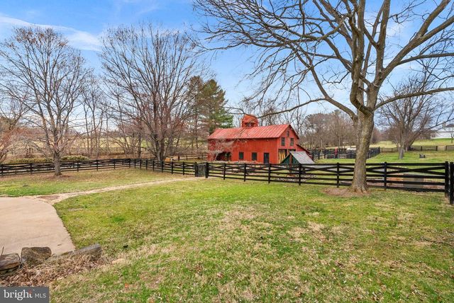 15625 BRITENBUSH CT, Waterford, VA 20197