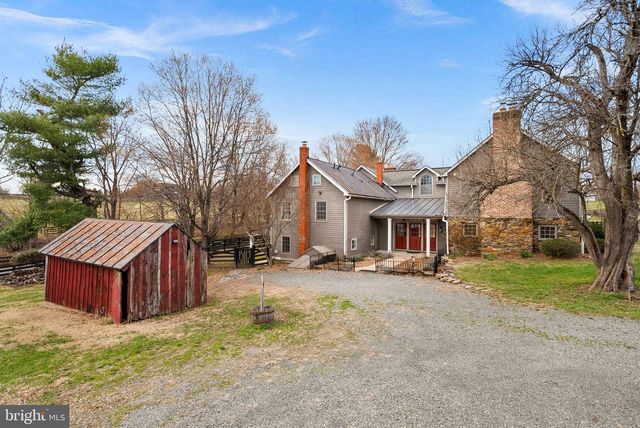 15625 BRITENBUSH CT, Waterford, VA 20197