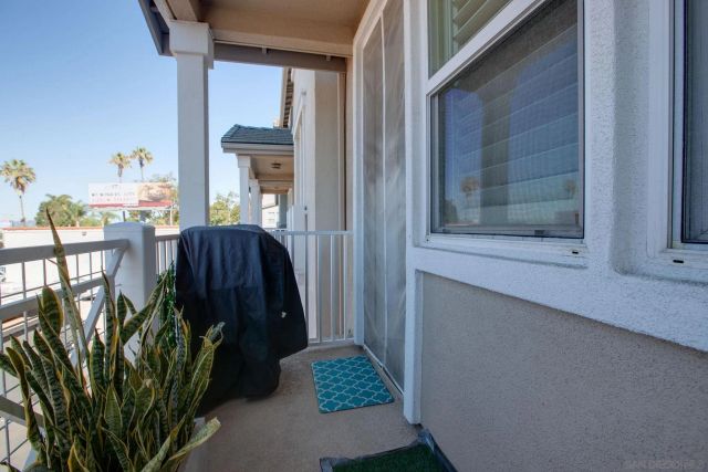 3030 Beachwood Bluff, San Diego, CA 92117