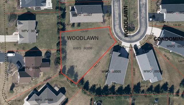 511 WOODLAWN COURT #F, Williams Bay, WI 53191