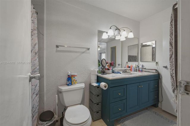 977 Riverside Drive 220, Coral Springs, FL 33071