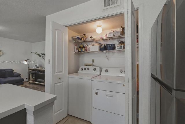 977 Riverside Drive 220, Coral Springs, FL 33071