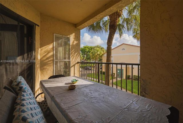 977 Riverside Drive 220, Coral Springs, FL 33071