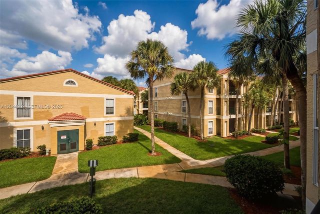 977 Riverside Drive 220, Coral Springs, FL 33071