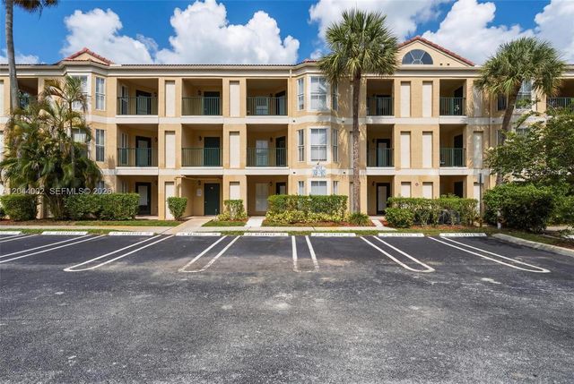 977 Riverside Drive 220, Coral Springs, FL 33071