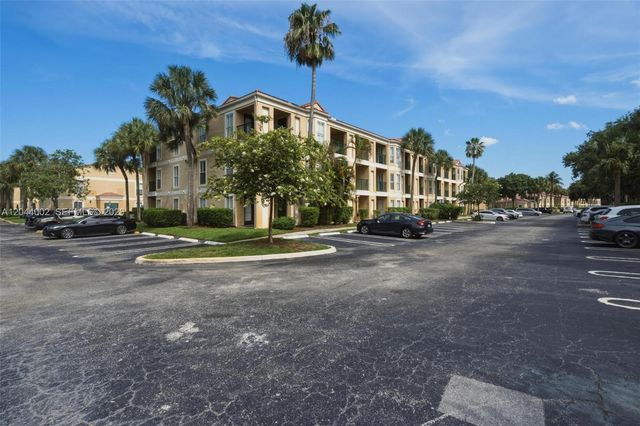 977 Riverside Drive 220, Coral Springs, FL 33071
