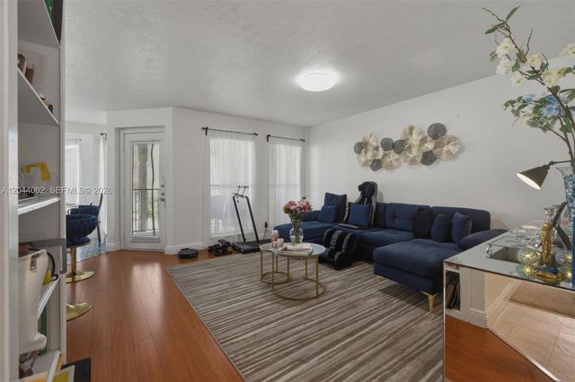 977 Riverside Drive 220, Coral Springs, FL 33071