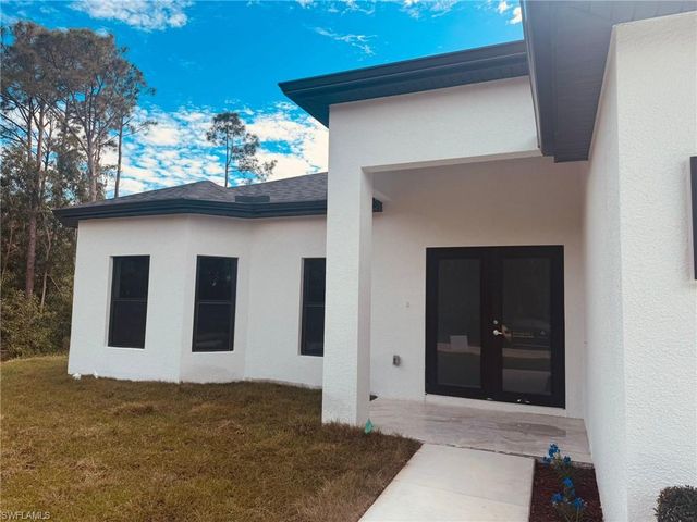 3421 26th ST W, Lehigh Acres, FL 33971