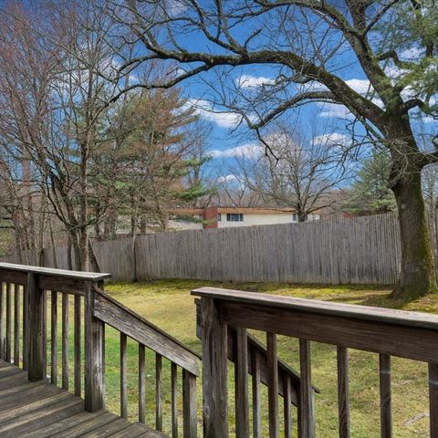 48 Castlegate Dr 48, Springfield, MA 01129