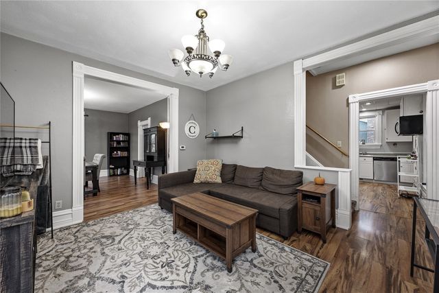 1103 26th Street, Marion, IA 52302