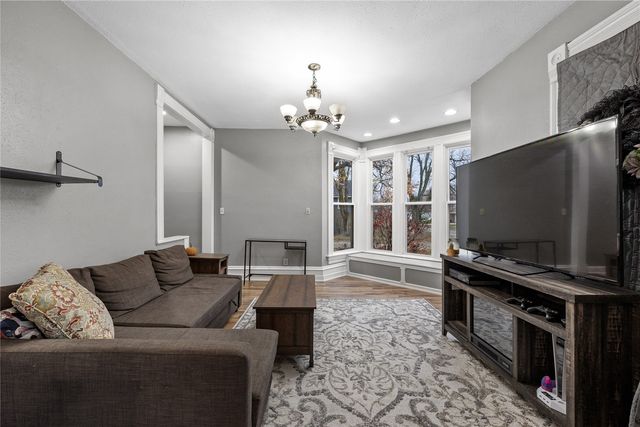 1103 26th Street, Marion, IA 52302