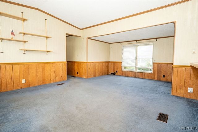 17 Rippleway Drive, Hamburg, NY 14075