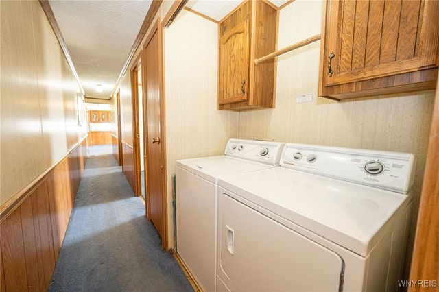 17 Rippleway Drive, Hamburg, NY 14075