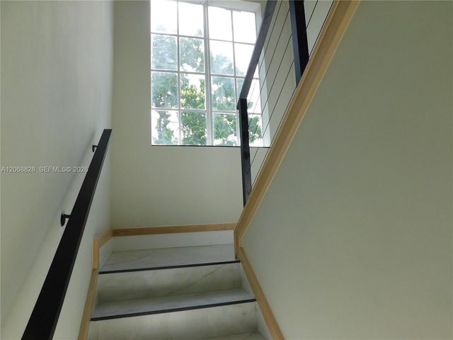 1851 NW 32nd Avenue B31, Miami, FL 33125