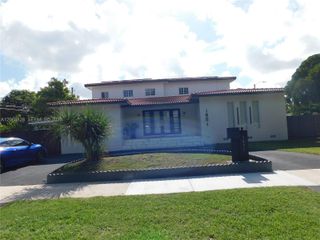 1851 NW 32nd Avenue B31, Miami, FL 33125