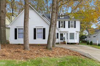 8616 Vanburgh Court, Raleigh, NC 27615