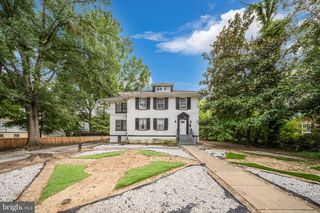 4605 CALVERT RD #202, College Park, MD 20740