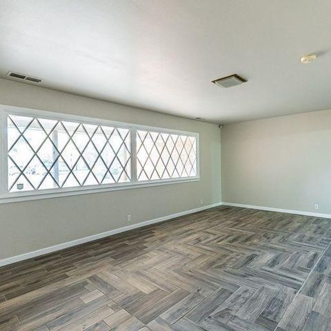 2110 65th Street, Lubbock, TX 79412