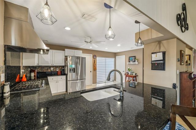 3757 COUNTRYSIDE ROAD, Sarasota, FL 34233