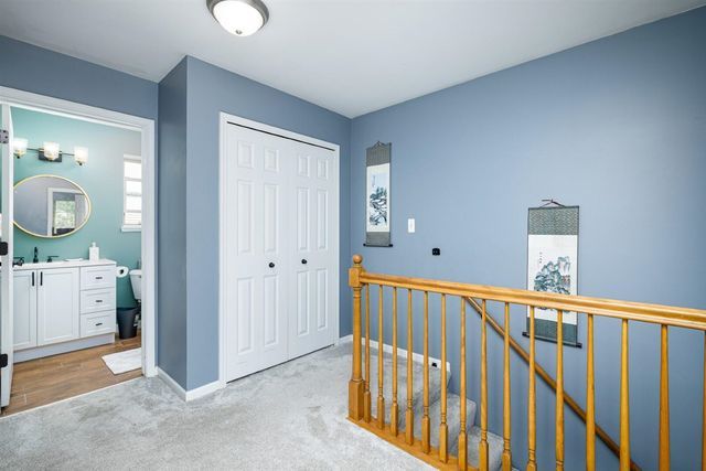 8949 Sunflower Drive, Whitmore Lake, MI 48189