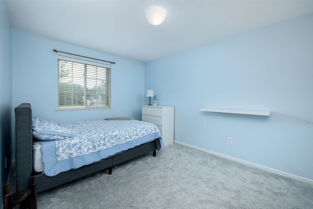 8949 Sunflower Drive, Whitmore Lake, MI 48189