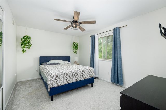 8949 Sunflower Drive, Whitmore Lake, MI 48189