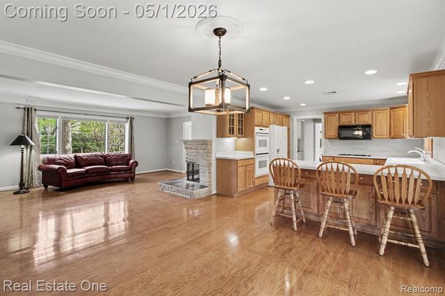 23701 Heartwood, Novi, MI 48374
