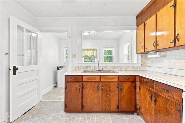 519 Franklin Drive, Eden, NC 27288