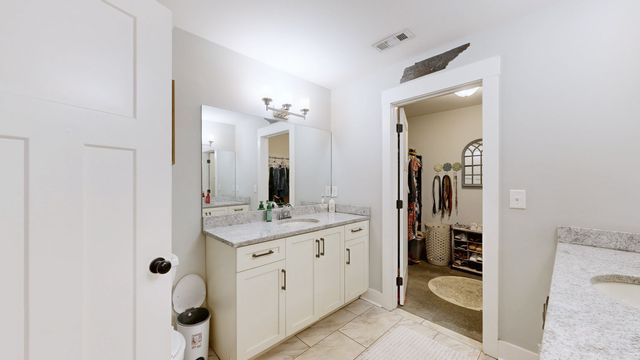 1044 Cherry Ln, Murfreesboro, TN 37129