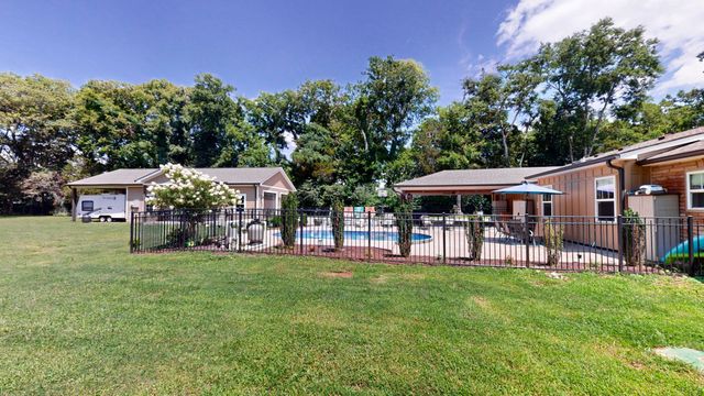 1044 Cherry Ln, Murfreesboro, TN 37129