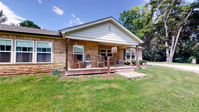 1044 Cherry Ln, Murfreesboro, TN 37129