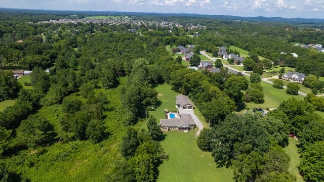 1044 Cherry Ln, Murfreesboro, TN 37129