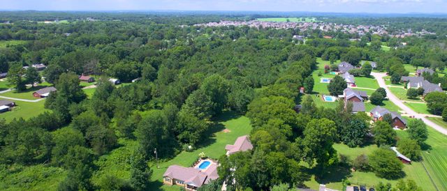 1044 Cherry Ln, Murfreesboro, TN 37129
