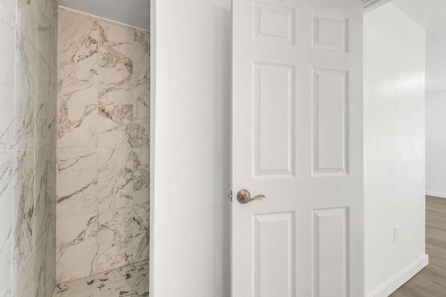 110 Sycamore Street NE, Albuquerque, NM 87106