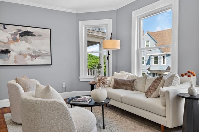 61 Cummins Hwy 2, Boston, MA 02131