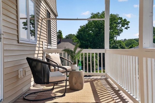 61 Cummins Hwy 2, Boston, MA 02131