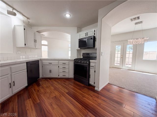128 Broken Rock, Henderson, NV 89074