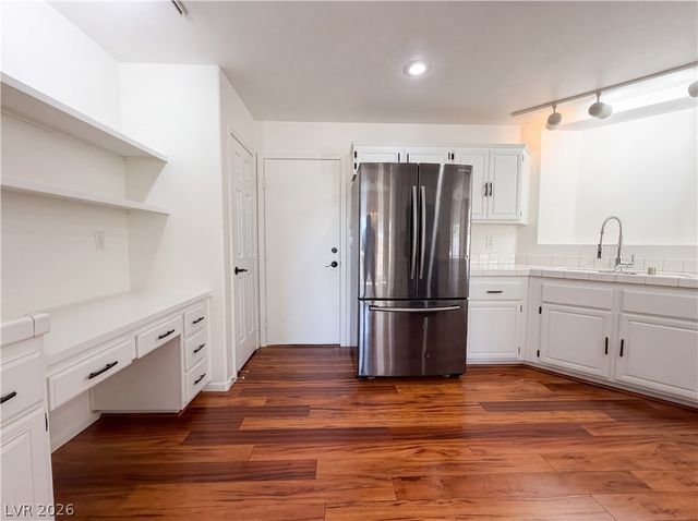 128 Broken Rock, Henderson, NV 89074