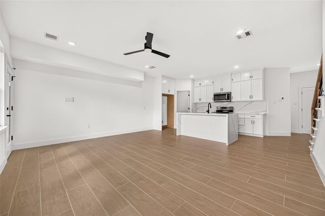 1811 N Spring Drive 9, Spring, TX 77373